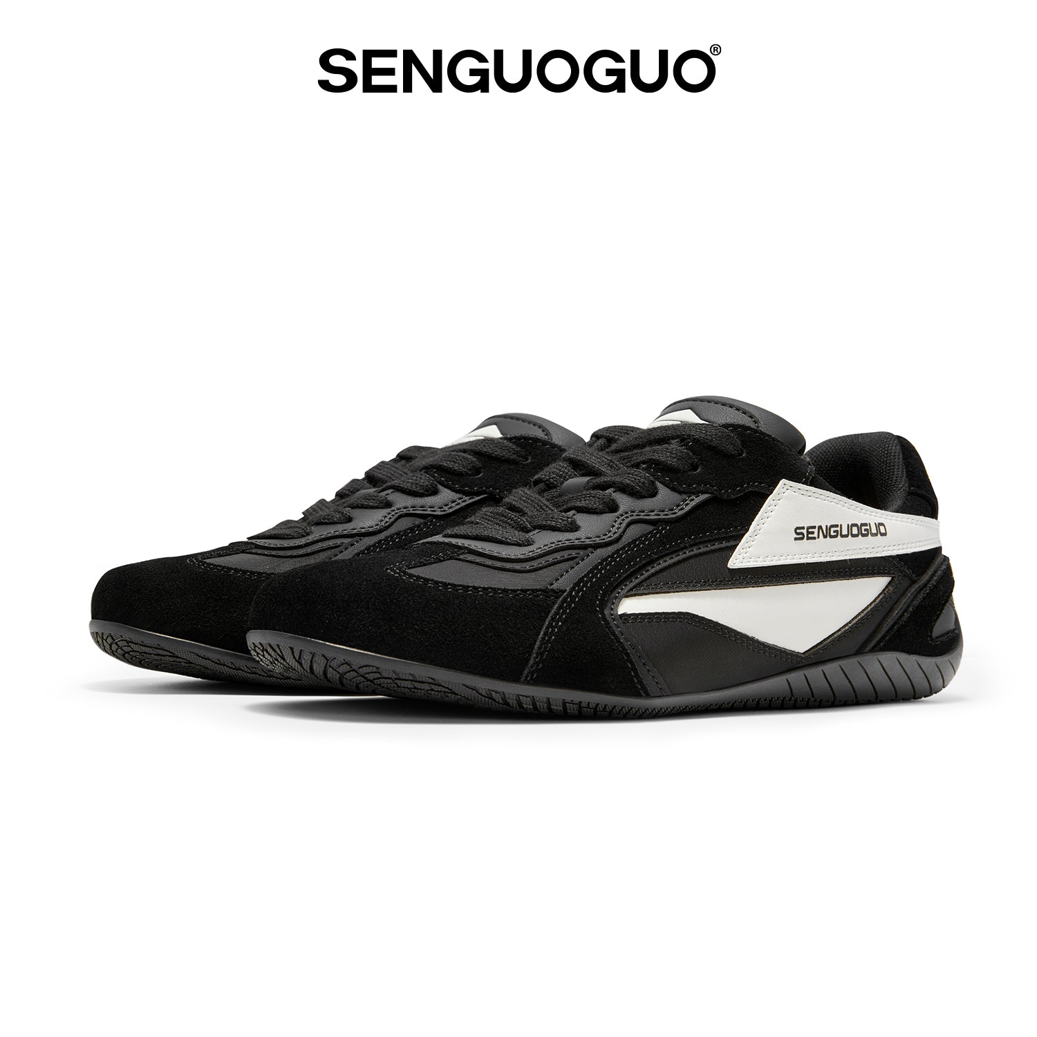 SENGUOGUO Retro Racer Sneaker — Black & White, Unisex Low-Top