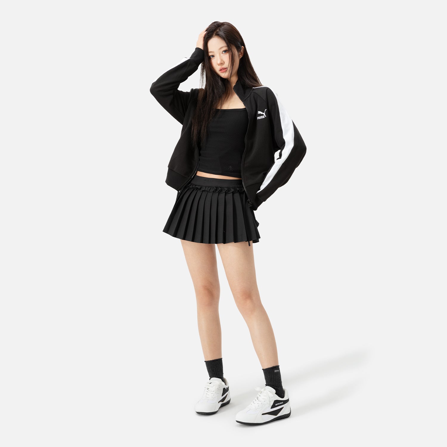 SENGUOGUO Lightning Racer Sneaker — Black & White, Unisex Low-Top