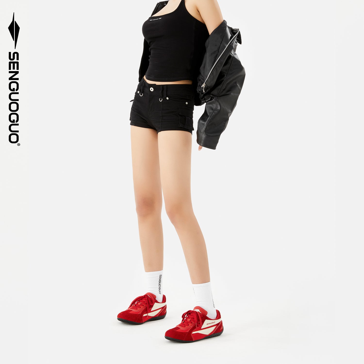 SENGUOGUO Retro Racer Sneaker — Pomegranate Red & White, Unisex Low-Top